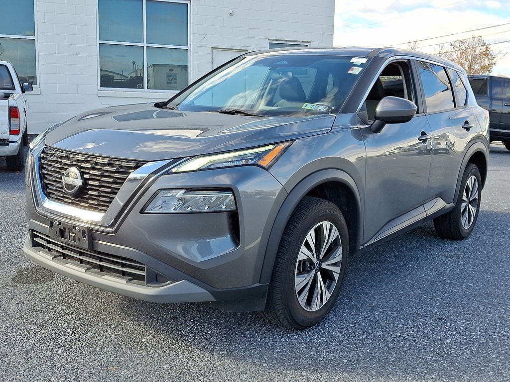 2023 Nissan Rogue SV photo 2
