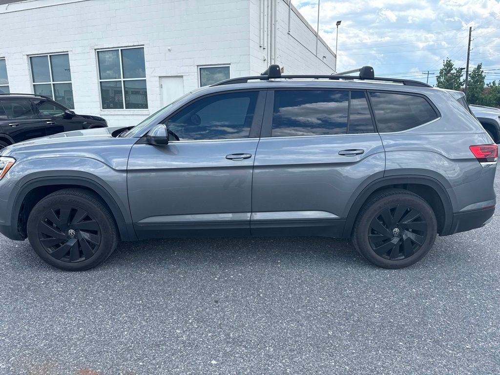 Used 2024 Volkswagen Atlas 2.0T SE w/Technology SUV