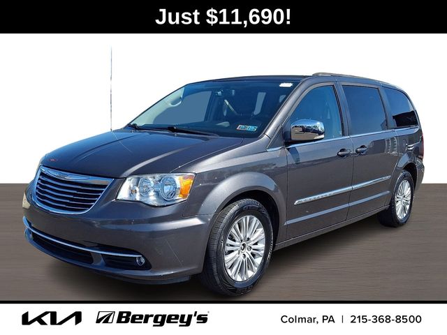 2016 Chrysler Town & Country Touring-L
