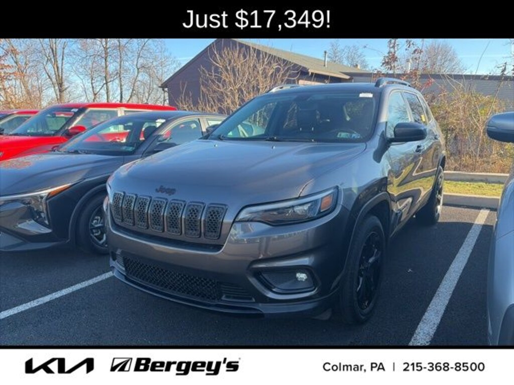 Used 2019 Jeep Cherokee Altitude SUV