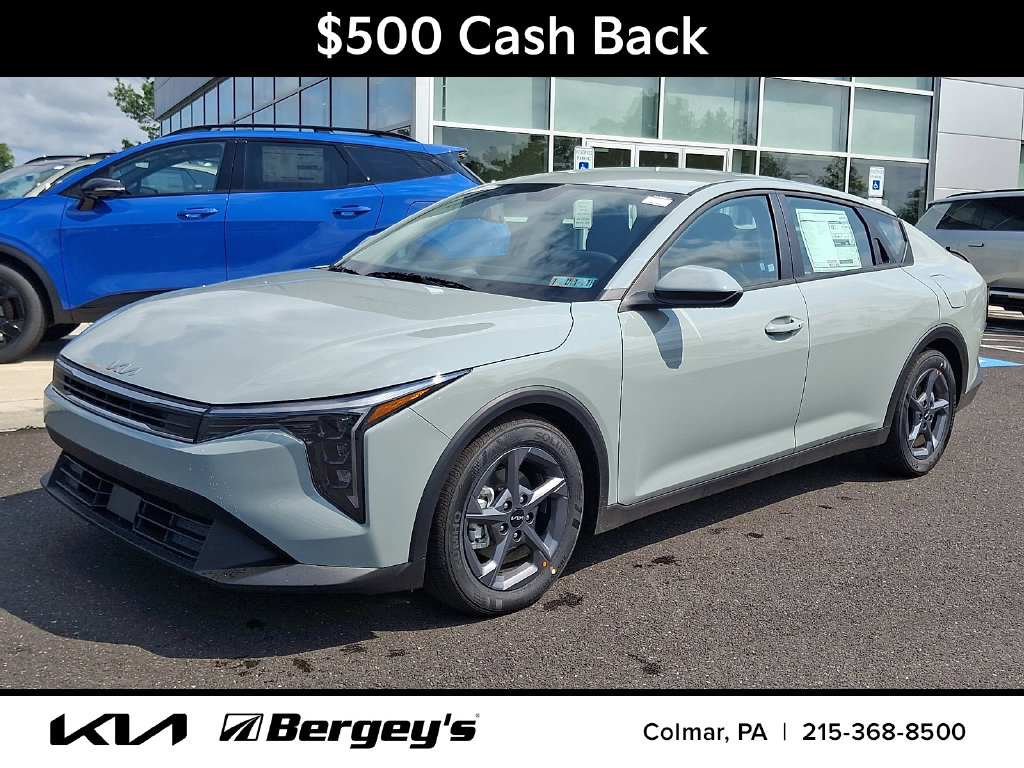 2026 Kia K4 LXS