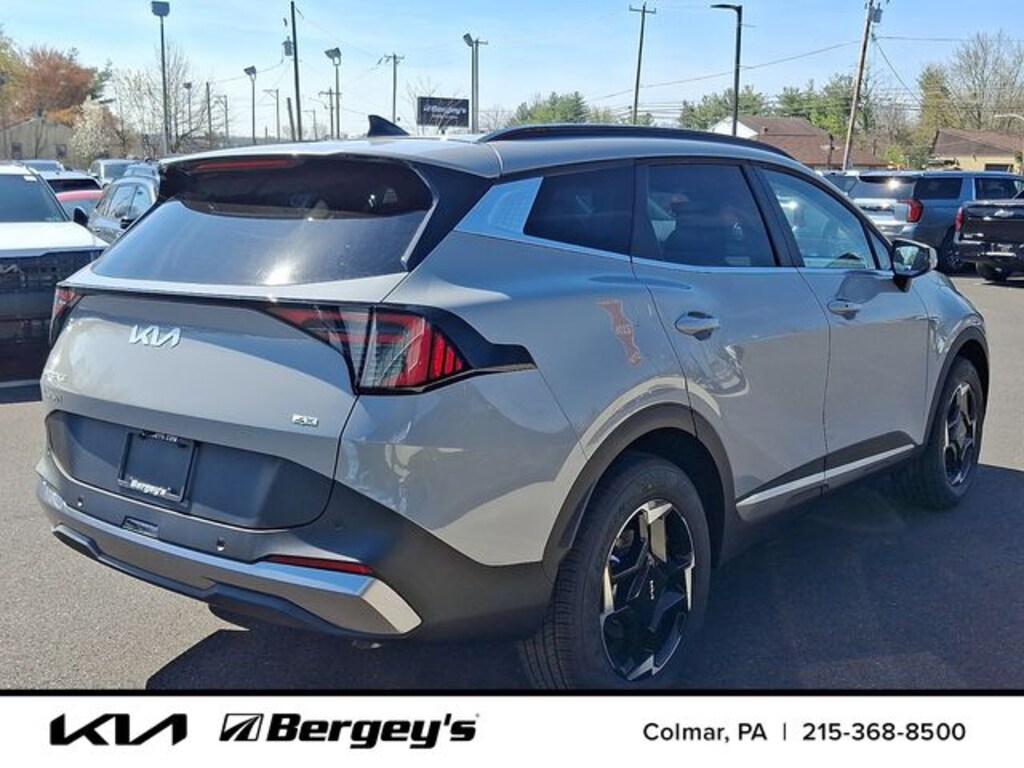 New 2026 Kia Sportage EX SUV