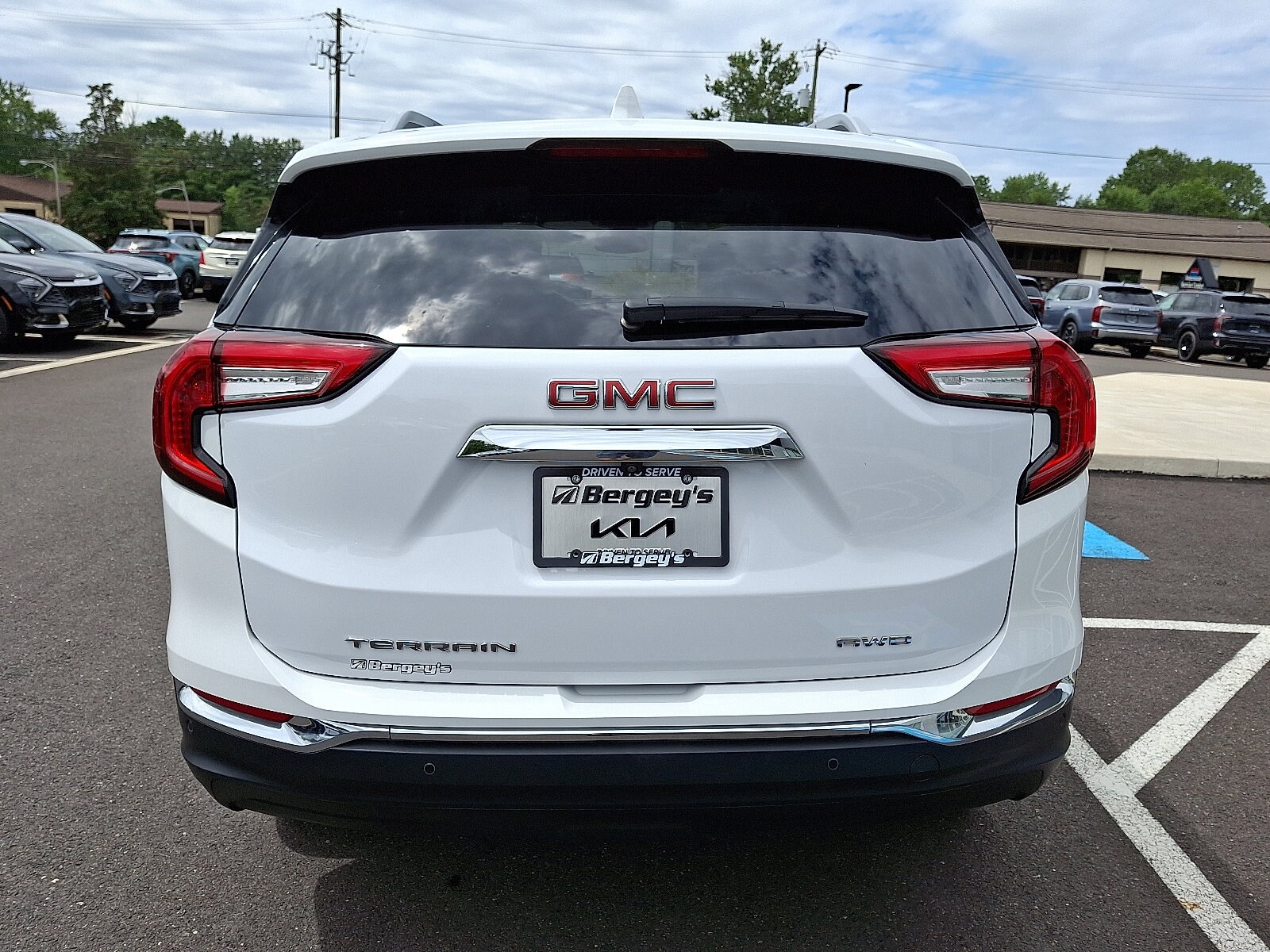 2022 Gmc Terrain SLT photo 2