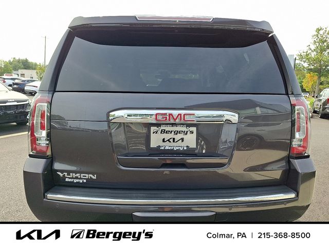 2016 Gmc Yukon Denali photo 2