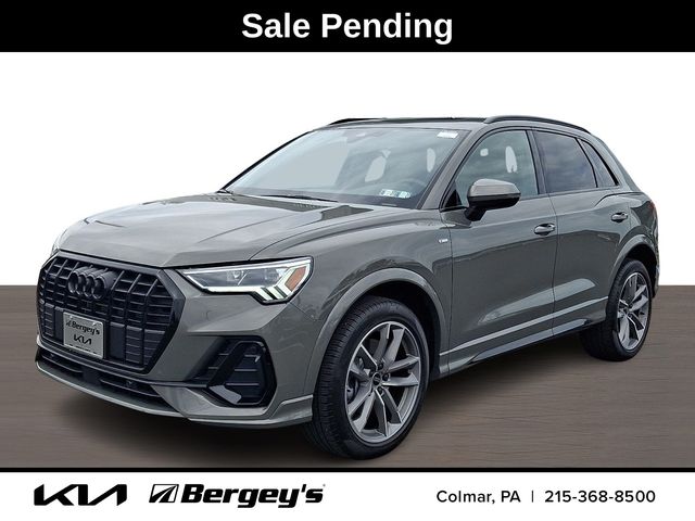 2025 Audi Q3 45 TFSI S Line Premium quattro's photo