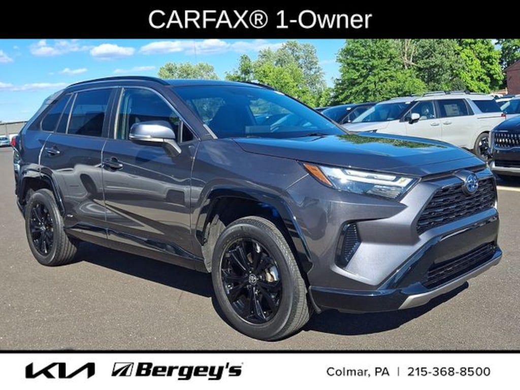 Used 2022 Toyota RAV4 Hybrid SE SUV