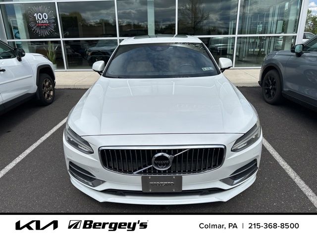Used 2017 Volvo S90 Inscription with VIN YV1A22ML3H1000492 for sale in Colmar, PA