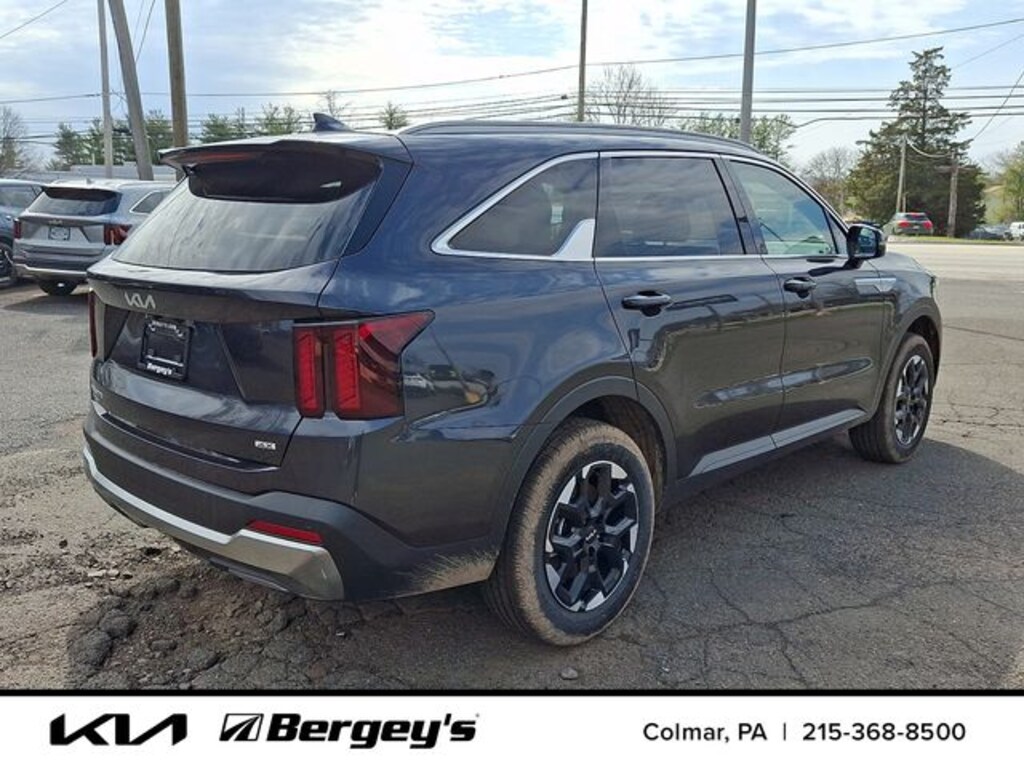 New 2026 Kia Sorento S SUV