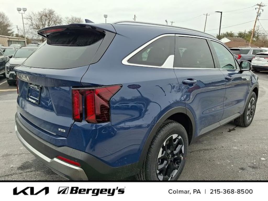 New 2026 Kia Sorento S SUV