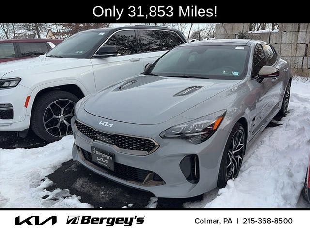 2023 Kia Stinger GT-Line's photo