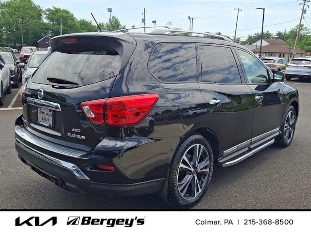 Used 2018 Nissan Pathfinder Platinum SUV