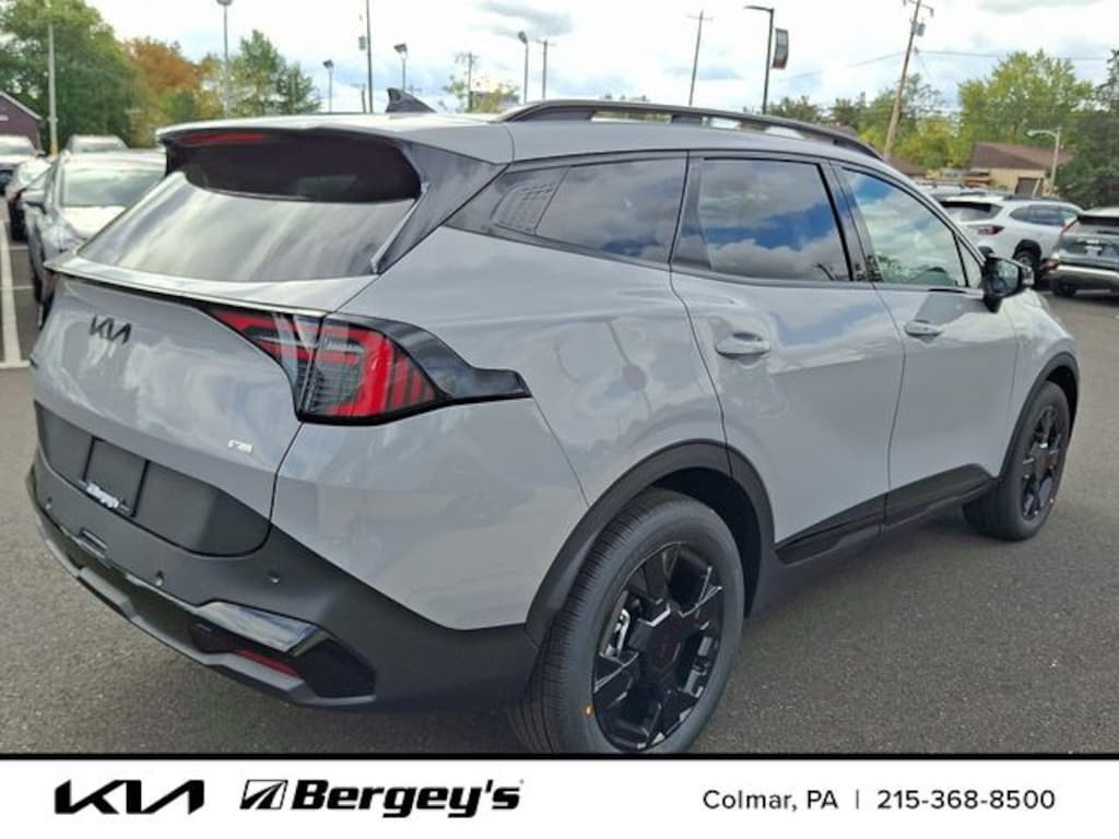 New 2026 Kia Sportage Hybrid X-Line SUV