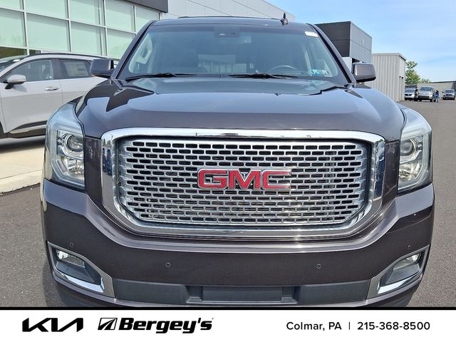2016 Gmc Yukon Denali photo 2