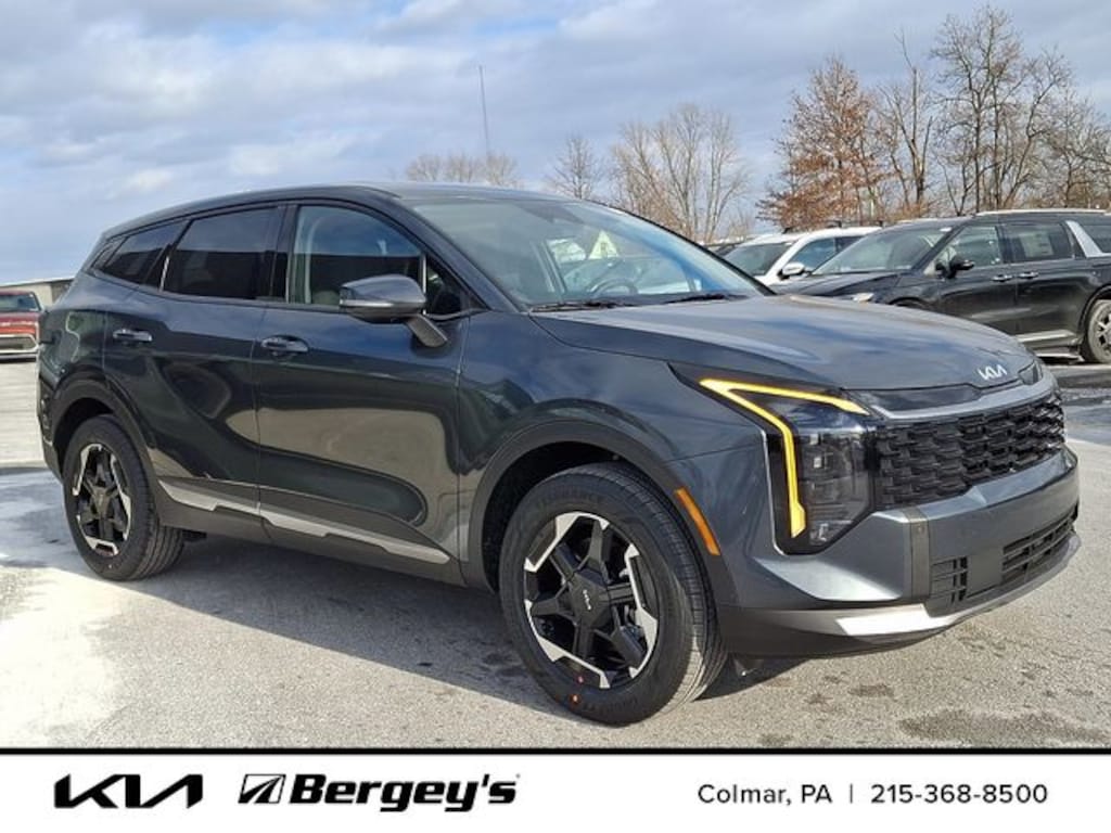 New 2026 Kia Sportage Hybrid S SUV