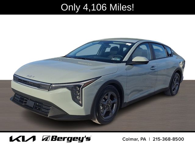 2025 Kia K4 LXS