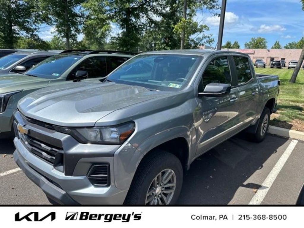 Used 2023 Chevrolet Colorado LT Truck Crew Cab