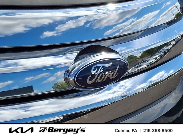 2012 Ford Fusion SE photo 3