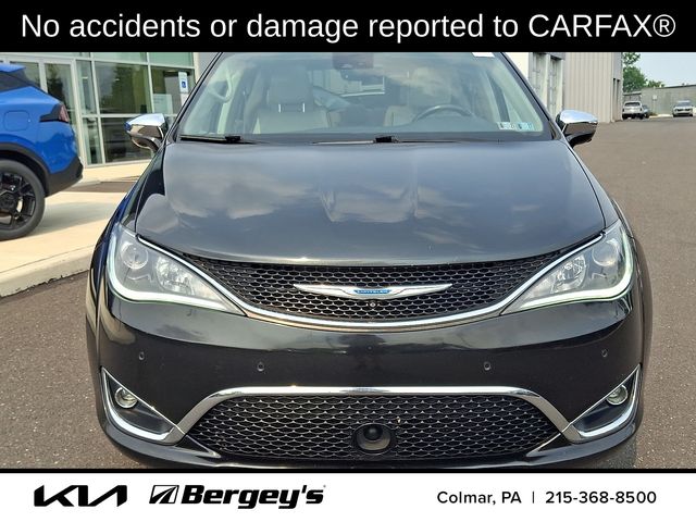 Used 2018 Chrysler Pacifica Limited with VIN 2C4RC1GGXJR214508 for sale in Colmar, PA