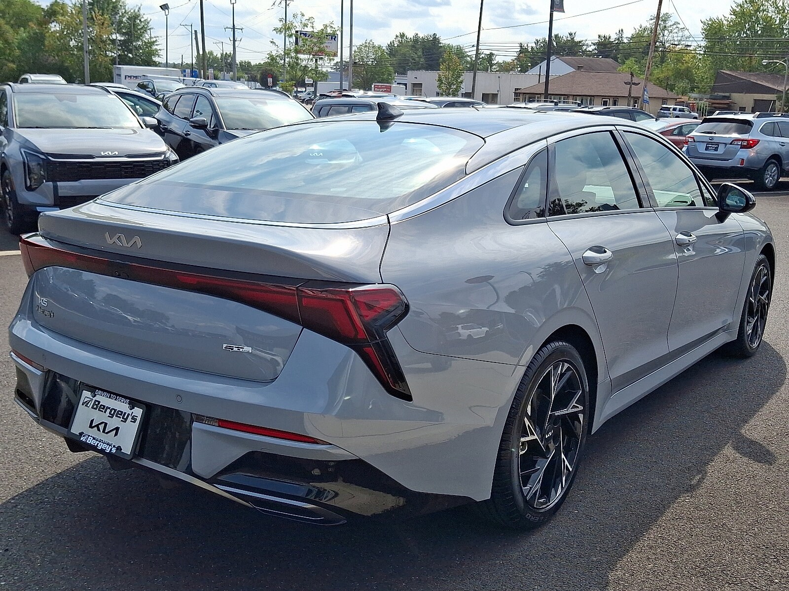 2025 Kia K5 GT-Line photo 2