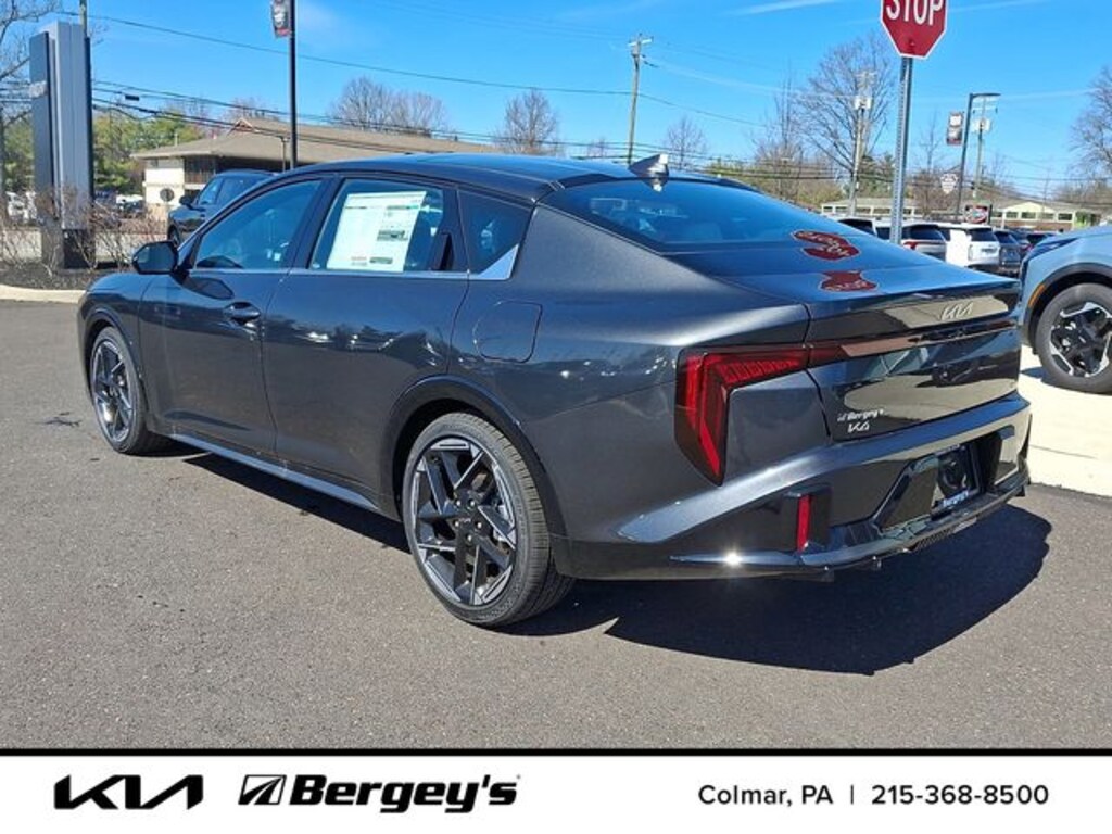 New 2026 Kia K4 GT-Line Sedan