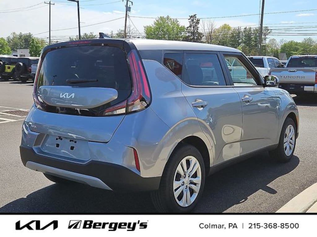 Certified 2025 Kia Soul LX Hatchback