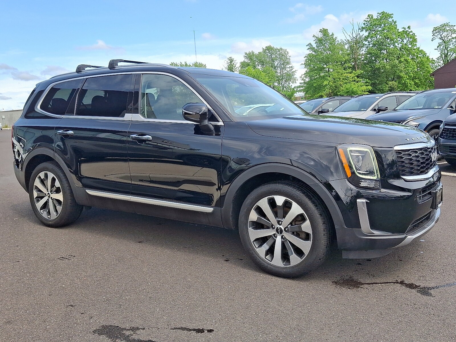 2022 Kia Telluride S photo 3