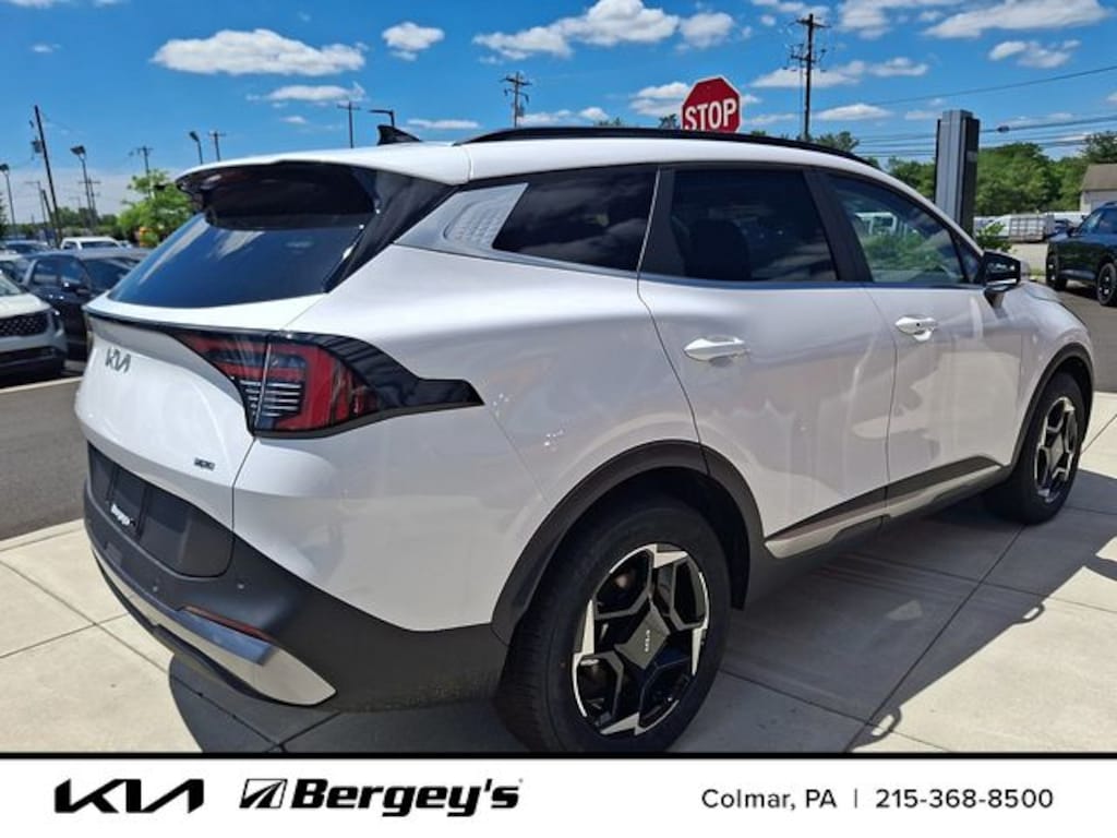 New 2026 Kia Sportage EX SUV