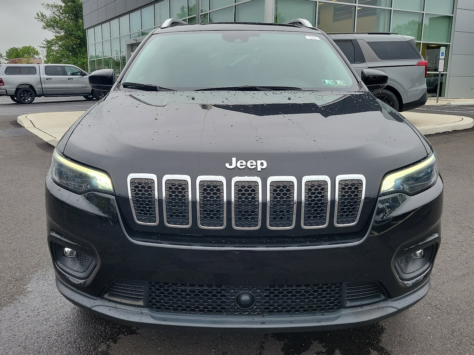 Used 2021 Jeep Cherokee Latitude Lux with VIN 1C4PJMMX1MD218800 for sale in Colmar, PA