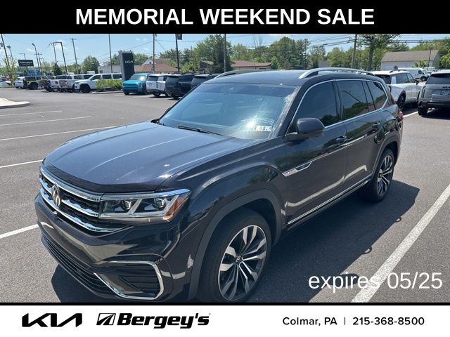 2023 Volkswagen Atlas 3.6L SEL Premium R-Line 4MOTION's photo