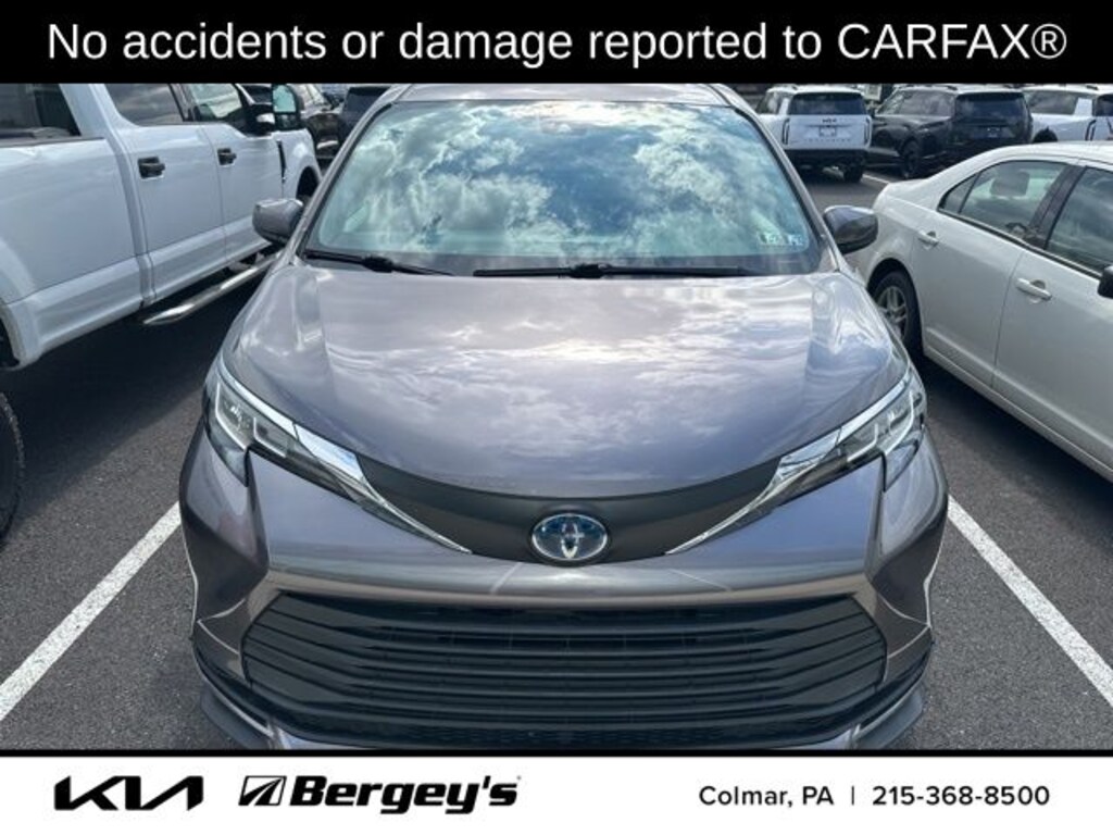 Used 2021 Toyota Sienna LE Van
