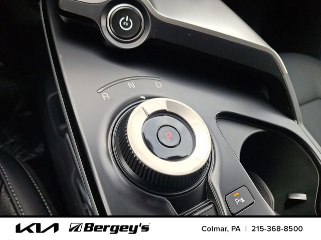 2025 Kia EV6 Wind - Photo 11