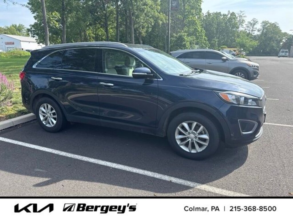 Used 2017 Kia Sorento LX SUV