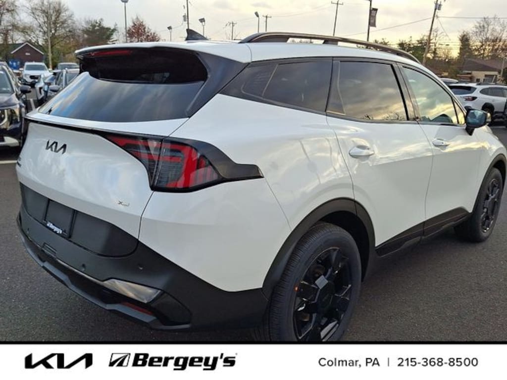 New 2026 Kia Sportage Hybrid X-Line SUV