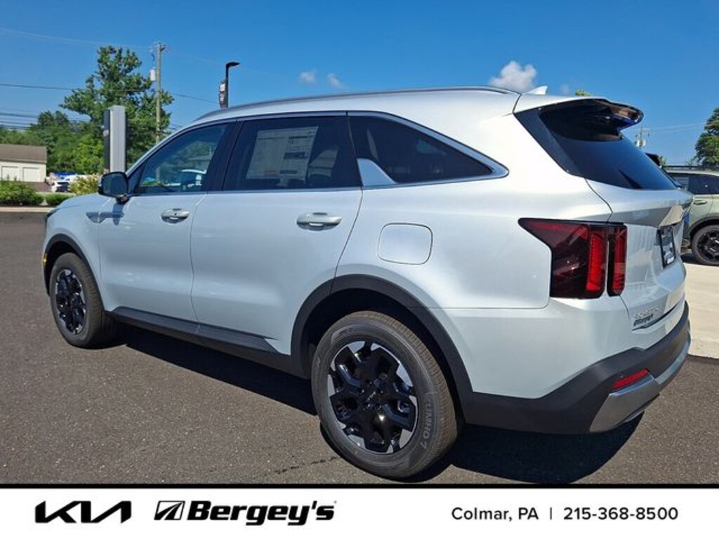 New 2026 Kia Sorento S SUV
