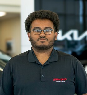 Staff member Justin Velazquez from ID_628ce0
