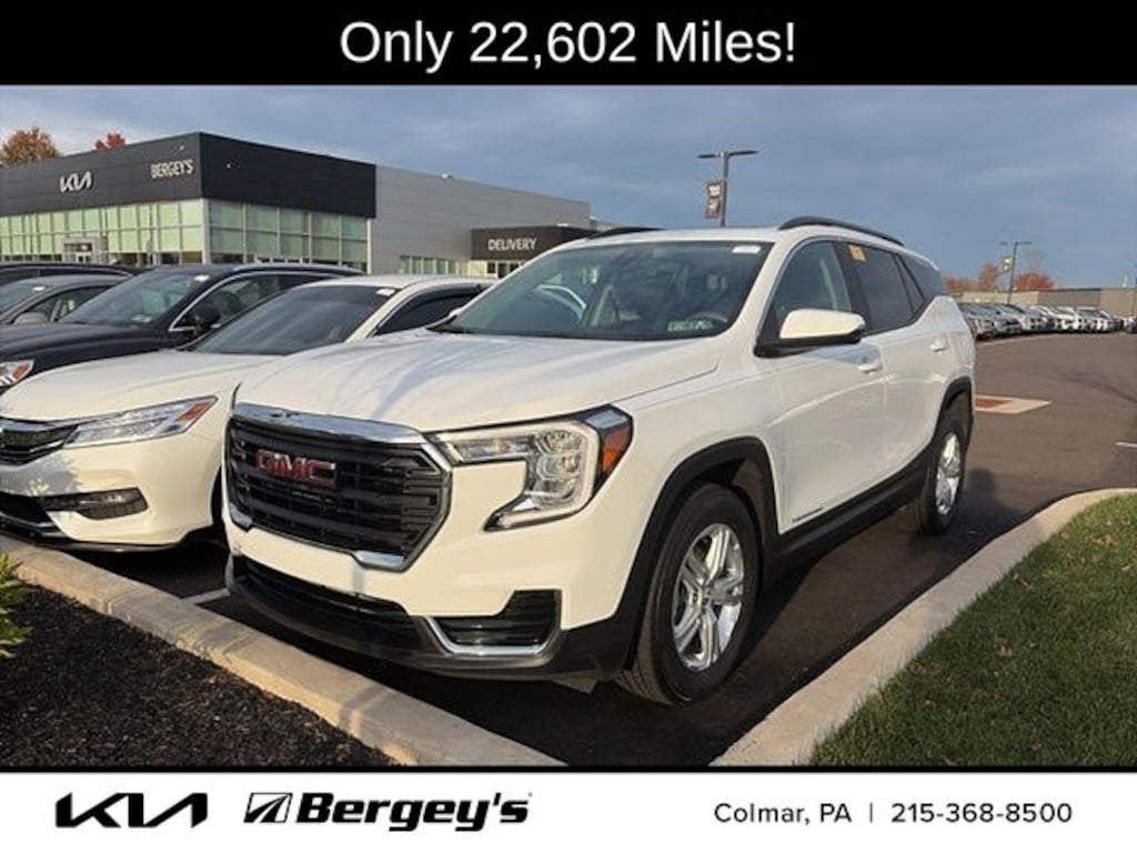 Used 2022 GMC Terrain SLE SUV