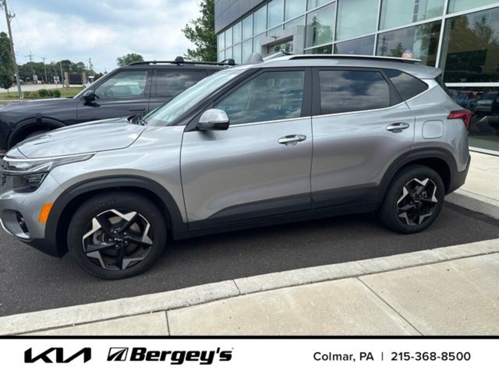 Used 2024 Kia Seltos EX SUV