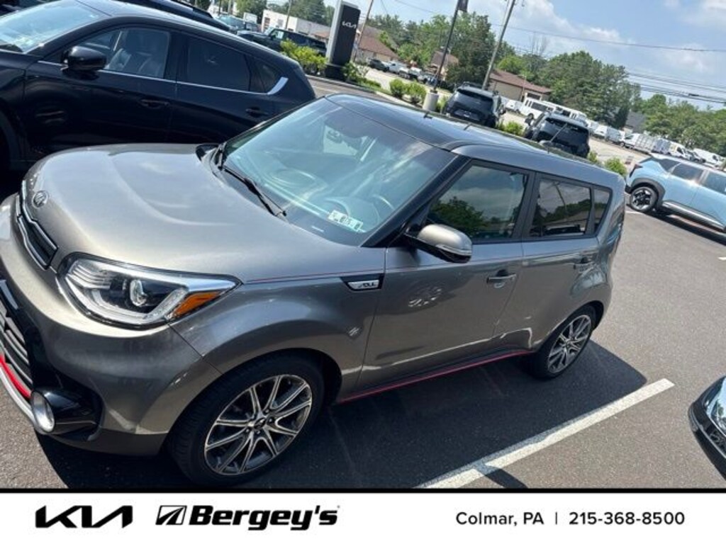 Used 2018 Kia Soul Exclaim Hatchback