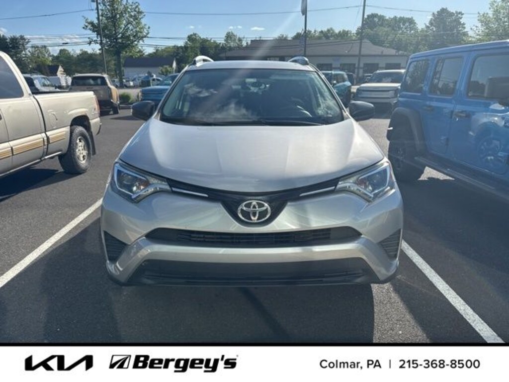 Used 2016 Toyota RAV4 LE SUV