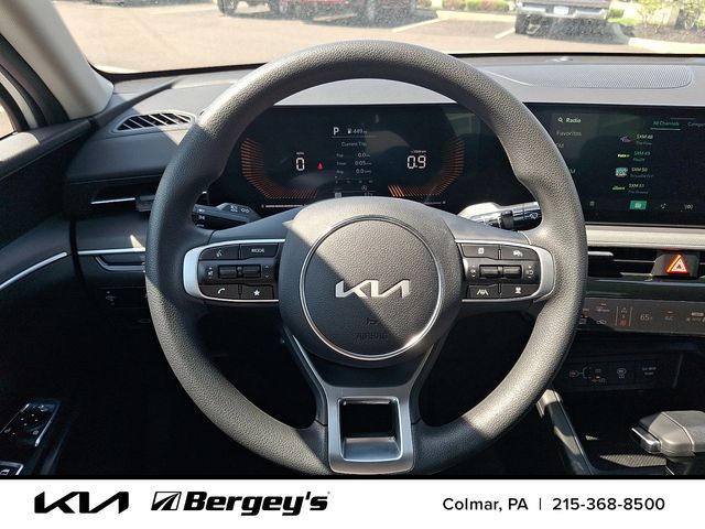 2026 Kia K5 LXS - Photo 16