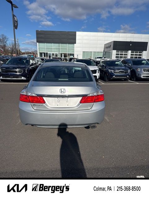 2014 Honda Accord EX photo 4