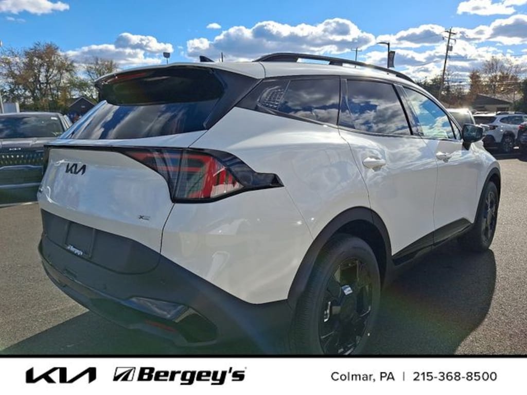 New 2026 Kia Sportage Hybrid X-Line SUV