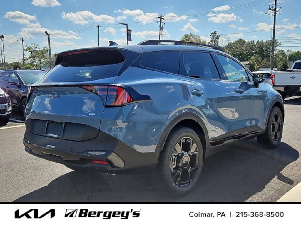 New 2026 Kia Sportage Hybrid X-Line SUV