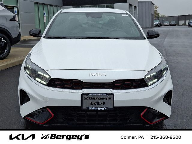 2022 Kia Forte GT-Line photo 2