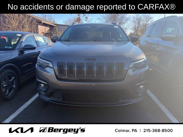 2019 Jeep Cherokee Altitude photo 2