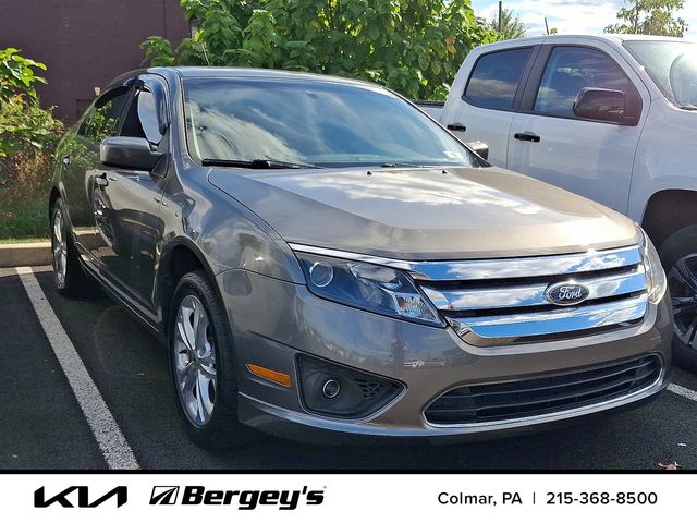 2012 Ford Fusion SE photo 3