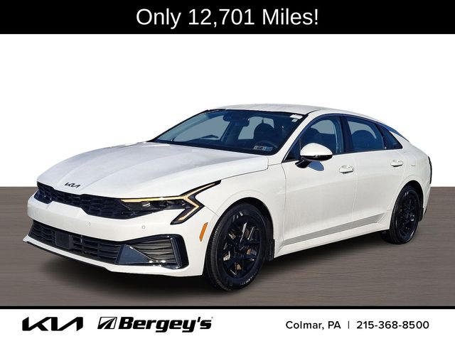 2025 Kia K5 LXS's photo