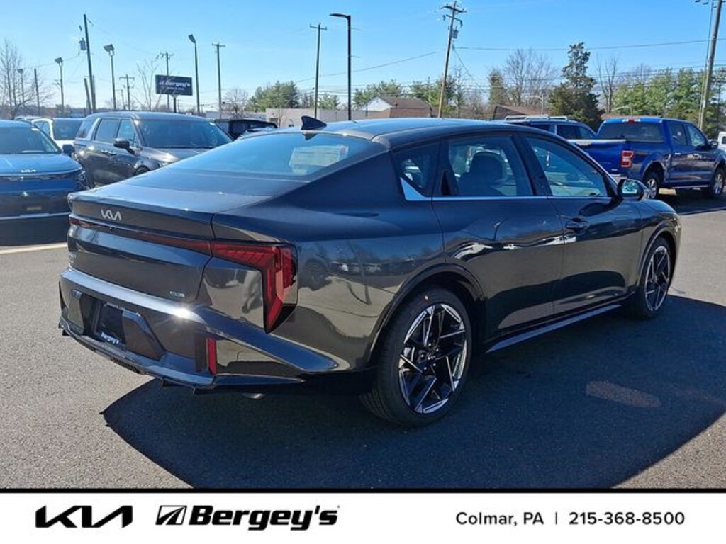 New 2026 Kia K4 GT-Line Sedan