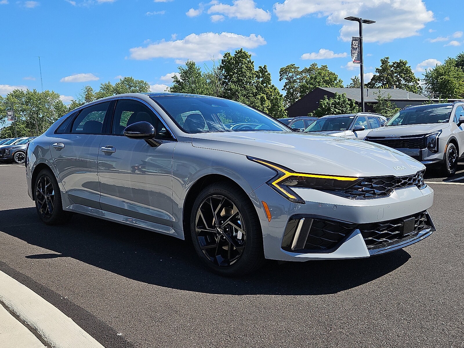 2026 Kia K5 GT-Line photo 2