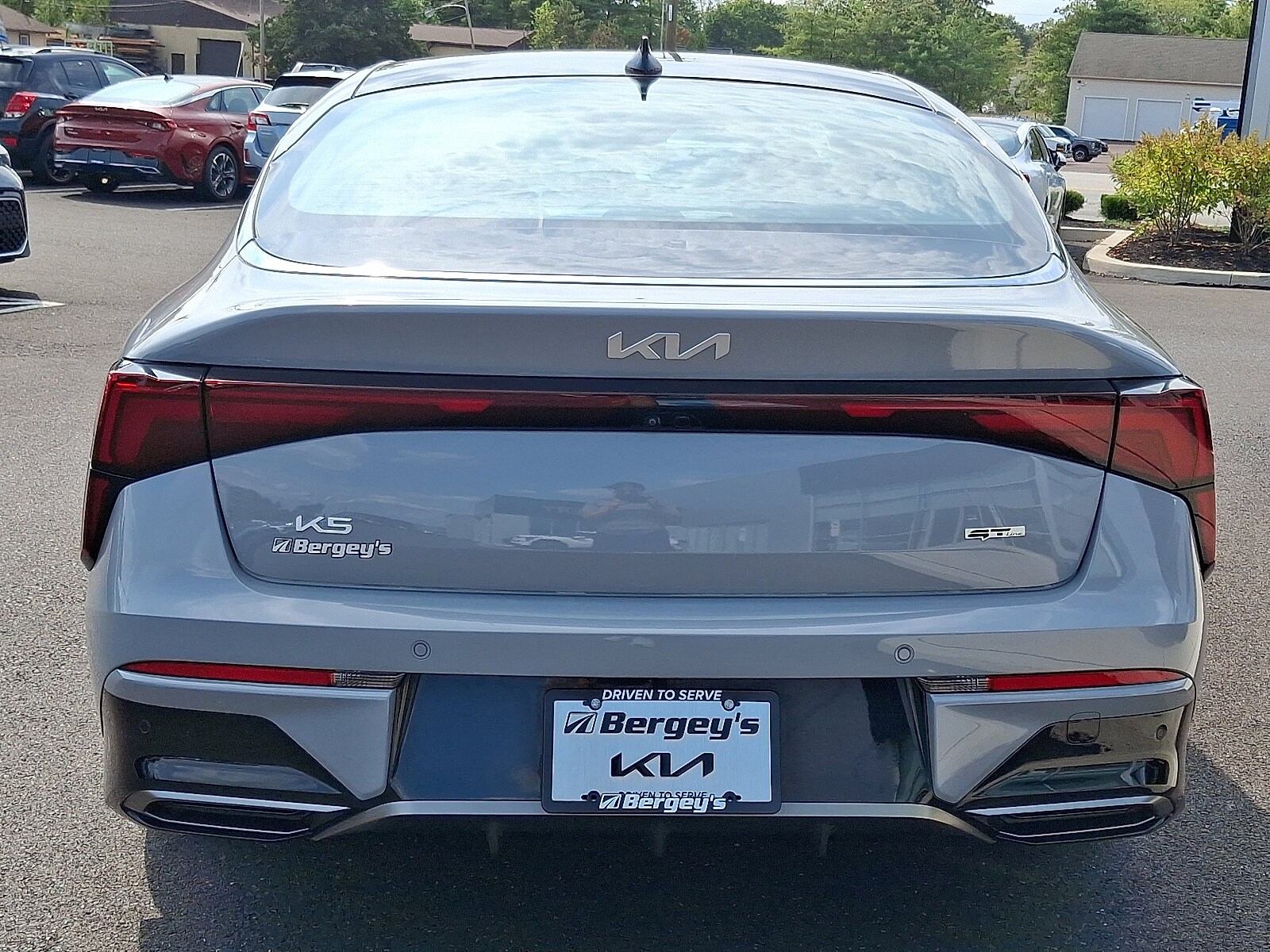 2025 Kia K5 GT-Line photo 3
